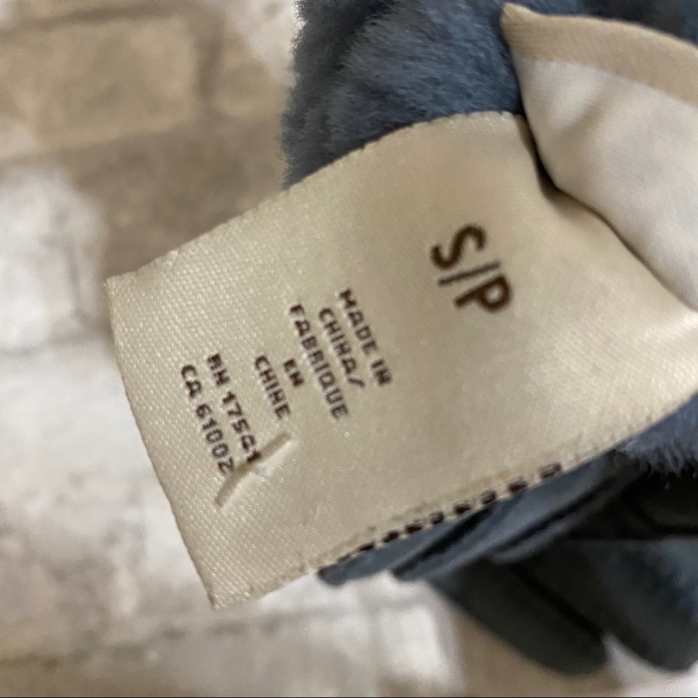 Ugg Shearling & Suede Gloves - Picture 6 of 9